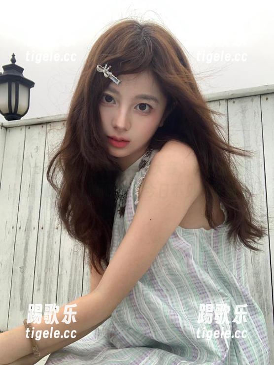 在线赏瓜大赛，让你随时秒变观众，155吃瓜网今日不见不散哦～