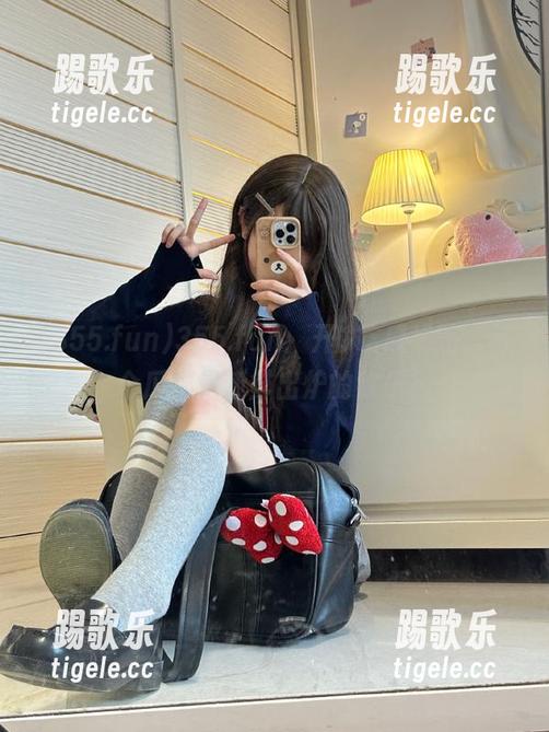 355.fun 355.fun:开Ø吃瓜线路,每个瓜都是新鲜出炉的欢乐!