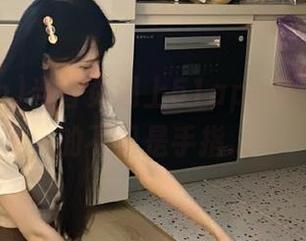 当首页遇上51app新版，牵动的不只是手指…