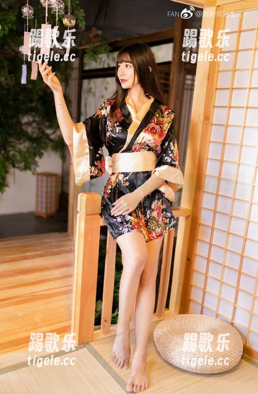 莫名其妙的网页：娜娜又在51吃瓜上放飞自我了