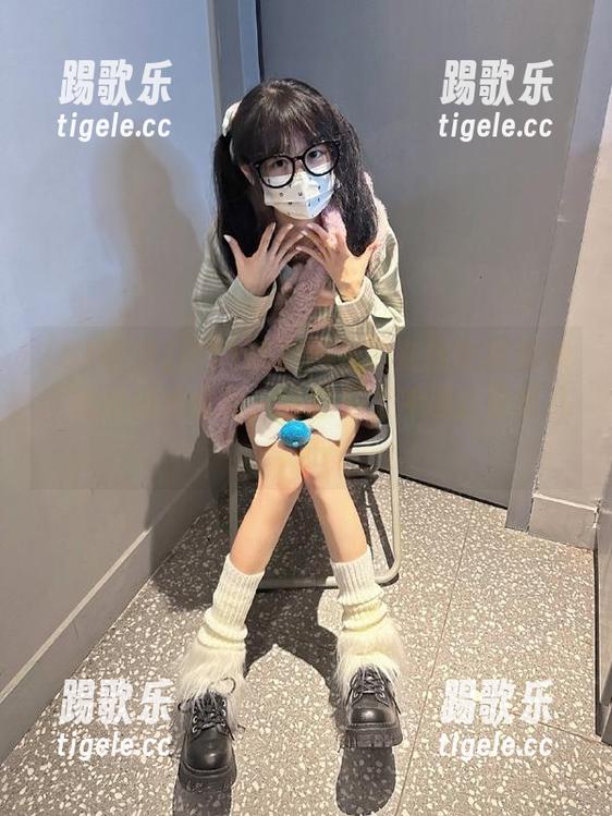 这51吃瓜网站的在线吃瓜视频，吃得我心痒痒，真想马上冲进去评论几句