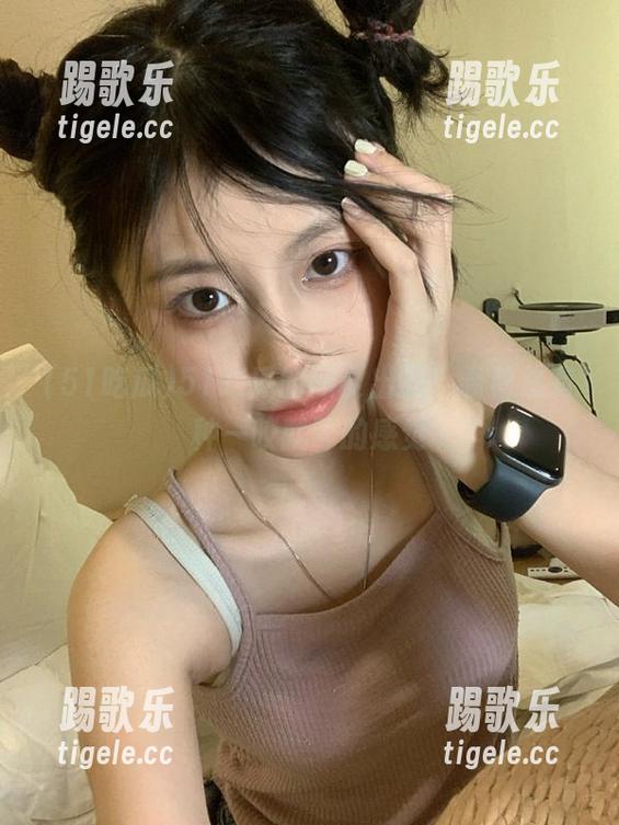 51吃瓜的网页出品，看着总有种一咬就碎的感觉