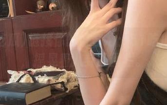 链接你的好奇心：51吃瓜入口，摇晃着八卦的围栏。