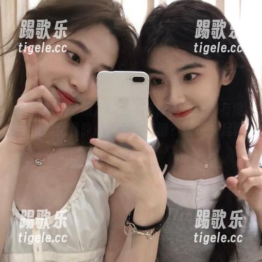 51每日吃瓜苹果版：有没有黑料比我昨晚的梦更离谱？快来一起评评！