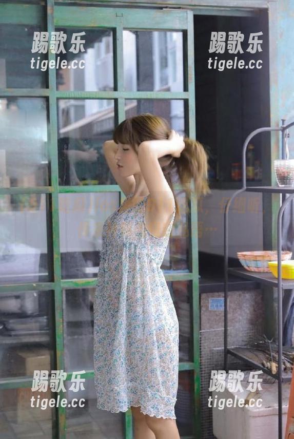 ios里的911吃瓜，仔细听，传来神秘的窃窃私语…