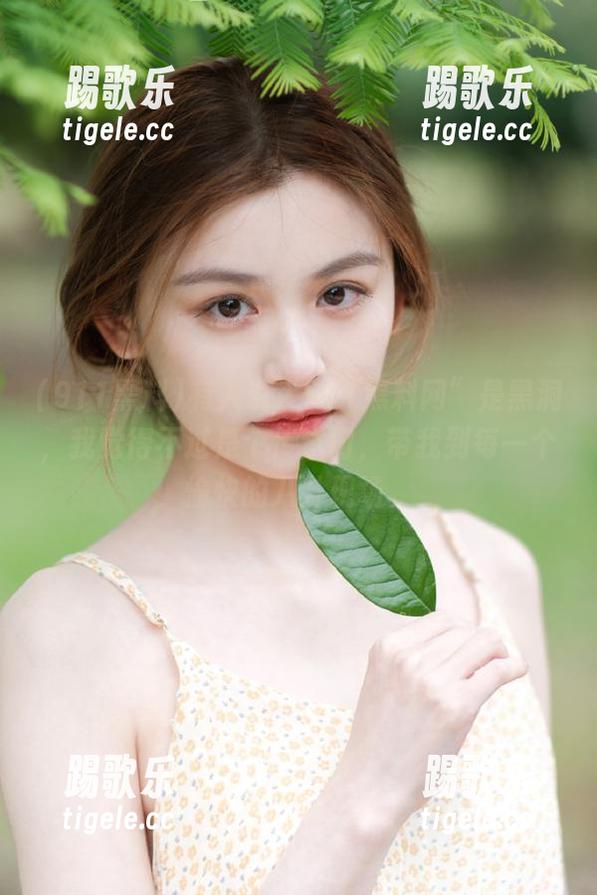 有人说“911黑料网”是黑洞，我觉得不过是个传送门，带我到每一个愉快的八卦现场。