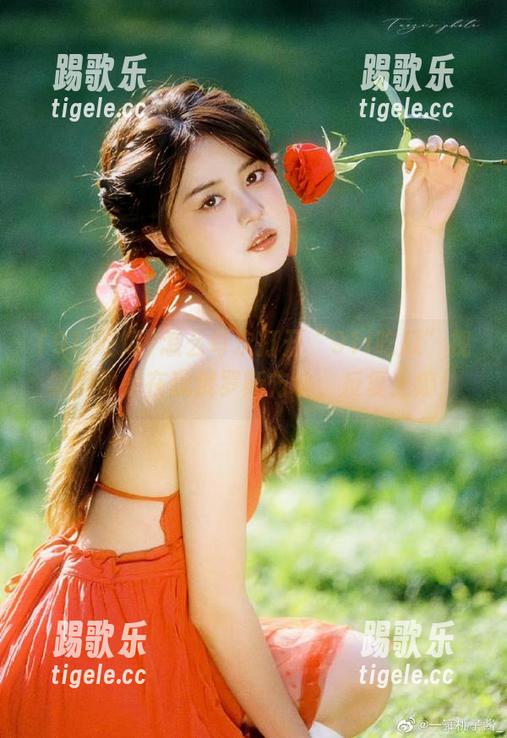 怎么每次打开“91i吃瓜”视频都像是在玩俄罗斯方块，反复上瘾！