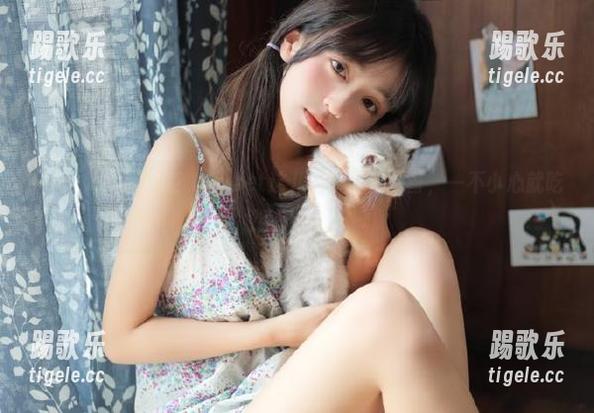 免费吃瓜？hlwbet这儿闲聊此生必备，一不小心就吃到心动瓜！