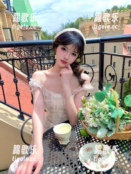 hlw网站如同一条迷雾，我在这里探索可不得不说有些心惊肉跳