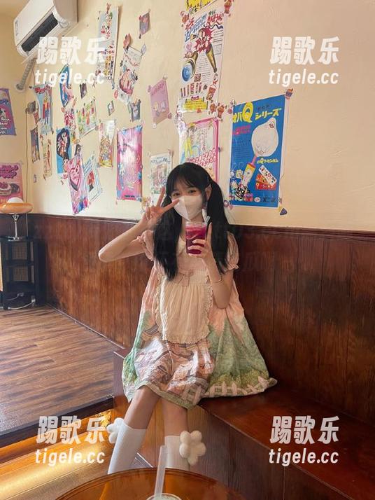 资源都在这，zztt03.ccm黑料随便看，谁还有心情吃瓜啊～
