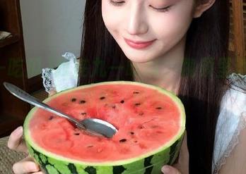 我在九一吃瓜，视频里满是奇葩瞬间，哈哈！