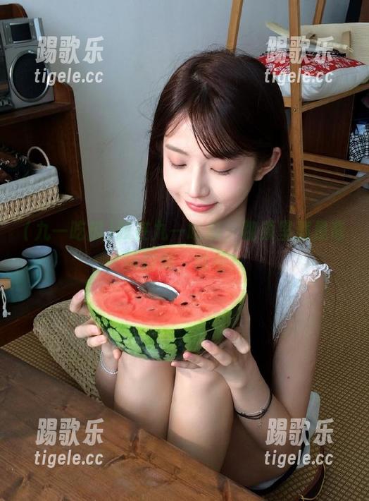九一吃瓜 我在九一吃瓜,视频里满是奇葩瞬间,哈哈!