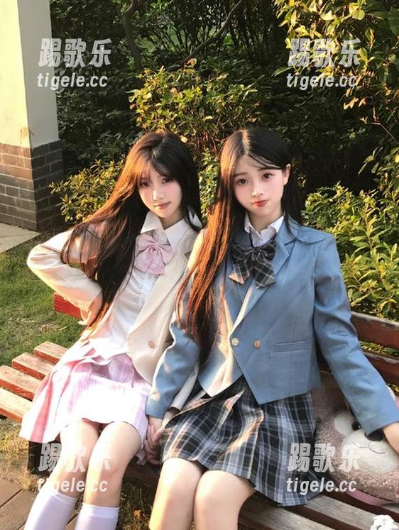 这年头，收藏“五一吃瓜”的官方网址，就像收集珍宝，记得截图保存哦，哈哈！