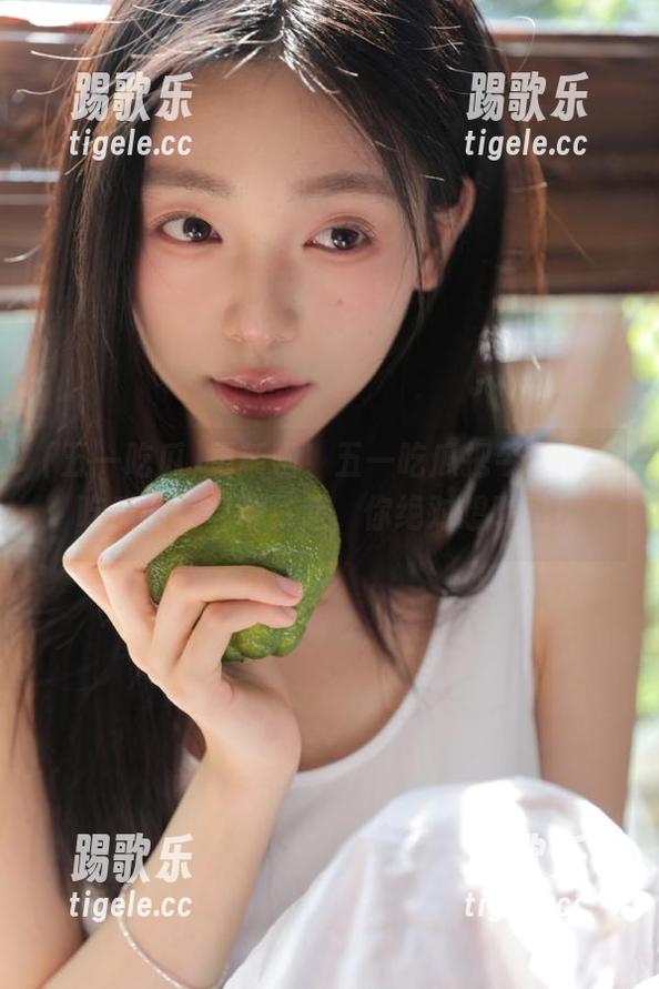 更新啦！五一吃瓜把今日的“吃瓜圈”夸得飞起，你绝对想瞧瞧！