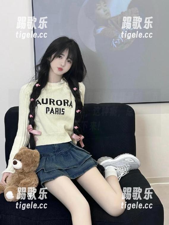 起床第一件事，打开最新“五一吃瓜官网网页版”，这种瘾，总是让人停不下来！
