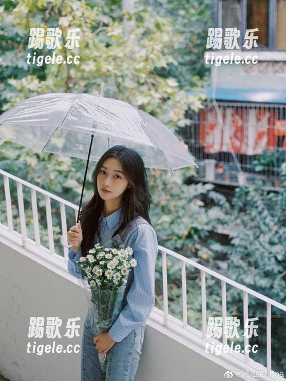 大家快来！五一吃瓜在ios上的今日大瓜，欢乐颂声一片。