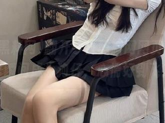 翻开今日黑料网网页，感觉自己瞬间成为狗仔，心情好到飞起！