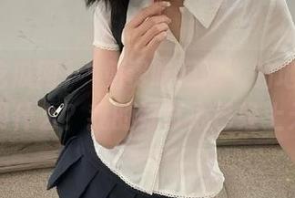 “免费吃瓜网”的地址的变化说明什么？我的好奇心已经上天了！