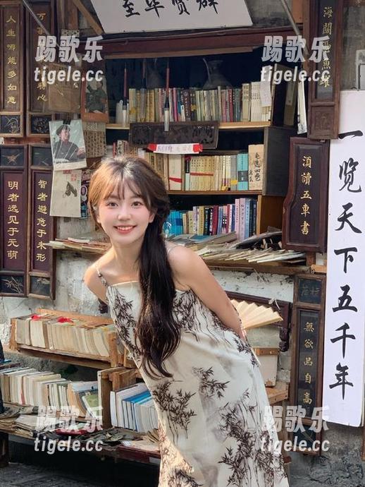 今日随机导航，带你漂流在吃瓜91中心的八卦海洋中。