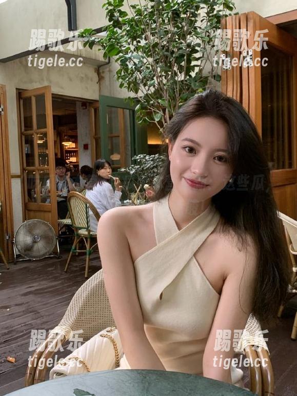 吃瓜大本营更新：这些瓜，有点甜，也有点酸！