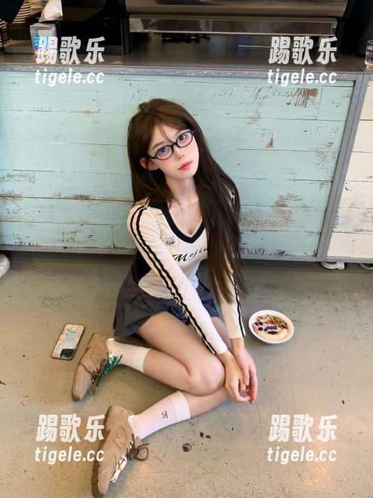 51cg1吃瓜网网站，让我成为“瓜肥”的“肥田”，这才是人生的追求啊！