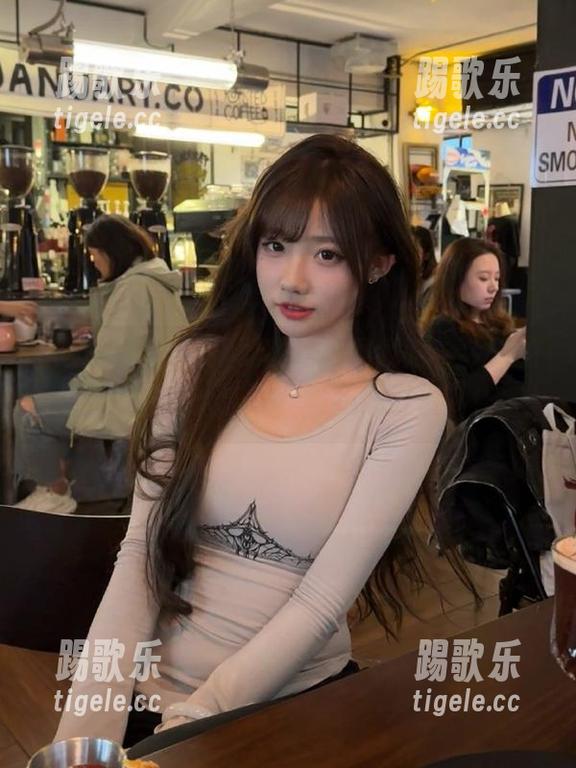 荤素搭配的吃瓜网线路，今天的大瓜竟令人感叹，“我心好累”！