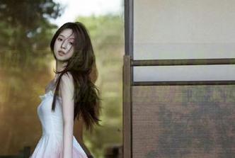 不仅是吃瓜，还是收集“资源”的时刻！第一吃瓜网的历史足迹太惊人。