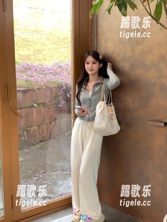 “吃瓜网”app，在线观看，吃瓜的糖衣比导演的脑洞还丰富！