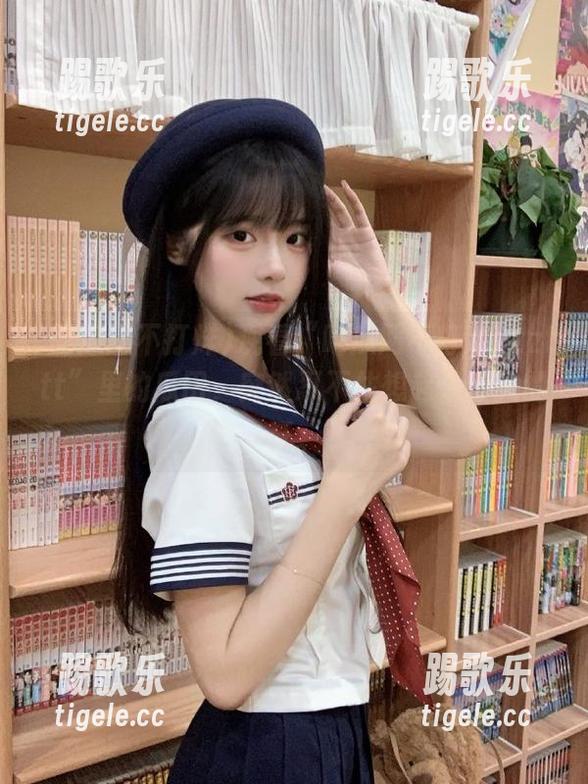 观看“吃瓜网不打烊zzzttt”里的瓜田，突然忍不住想起了丢失的牙。