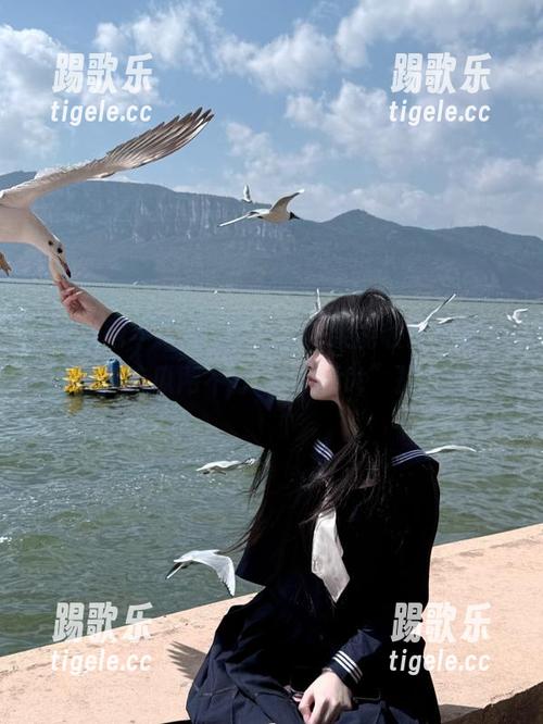 网易云如果能收藏八卦，怕是“吃瓜网不打烊zzzttt”挂保证！
