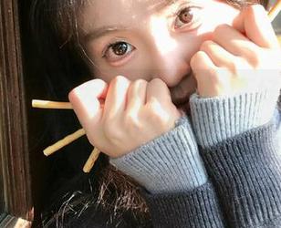 今天的天气不错，正好点开吾爱吃瓜苹果版网址消遣一下吧！