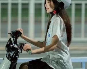 每次观看，都觉得我和动画人物有一丝莫名的联系，吾爱吃瓜的理由大概就是这样吧？
