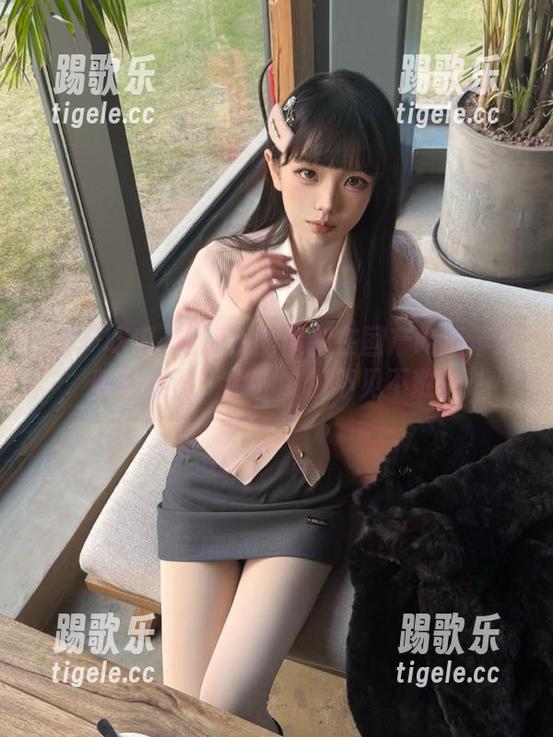 银河系的瓜都在国产吃瓜苹果版等候你，今晚咱们不见不散！