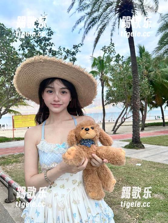 瞧瞧扒哥黑料的网站在线内容，感觉自己原来那么好奇也不足为奇嘛！