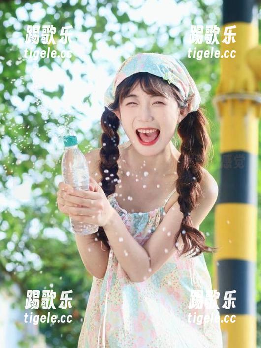 明星黑料 网页频道翻到明星黑料,感觉人生像开了挂