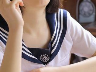 我开始怀疑，观看网红黑料是不是形成了一种习惯