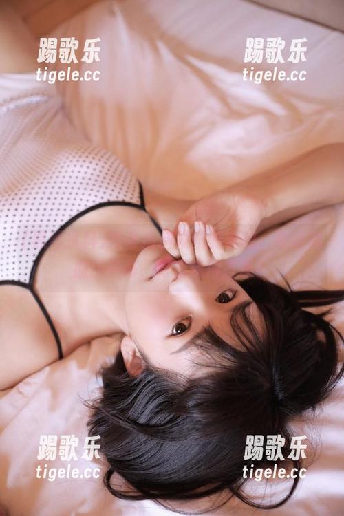 黑哥扒料 黑哥扒料发布的安利,快让我血压升高,好想晓得答案!