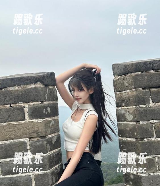 被黑料51网址吸引的我，心里默念：这瓜必须吃！