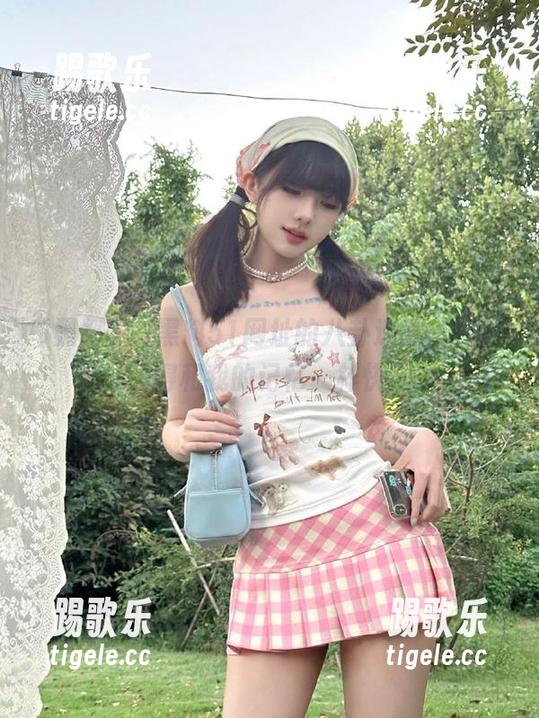 黑料51网址的八卦速度，模糊得和我的记忆一样快
