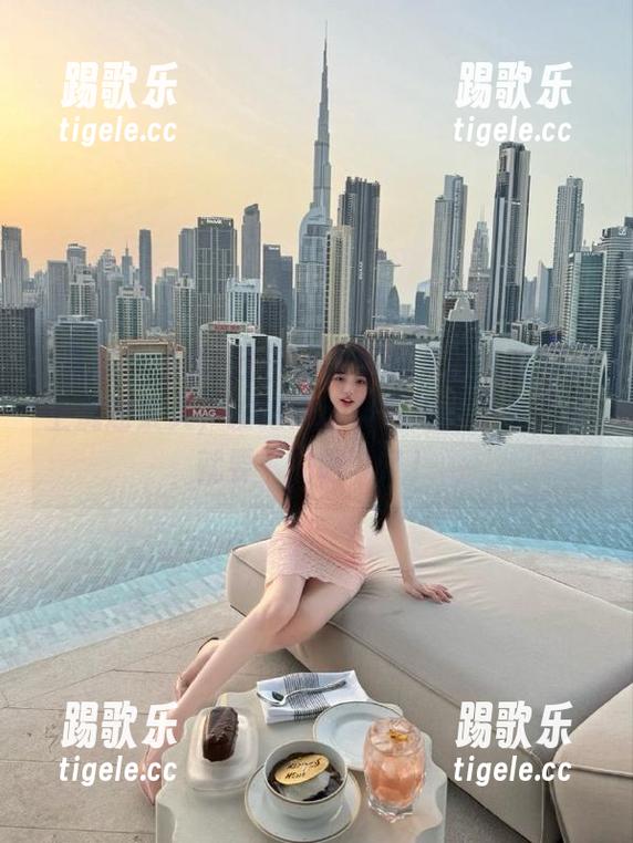 我已经在黑料不打烊的网站上沉迷太久，该喝点水解解渴了…再不走就要“贴吧”了！