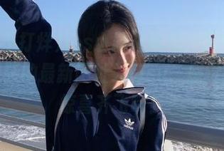 ios小厨神教你，黑料不打烊苹果版的最新网址入口su，感觉意外和惊喜齐飞啊！
