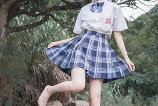 吃瓜网51黑料不打烊，“入口”让我想起了那年夏天的渴望与惊喜！