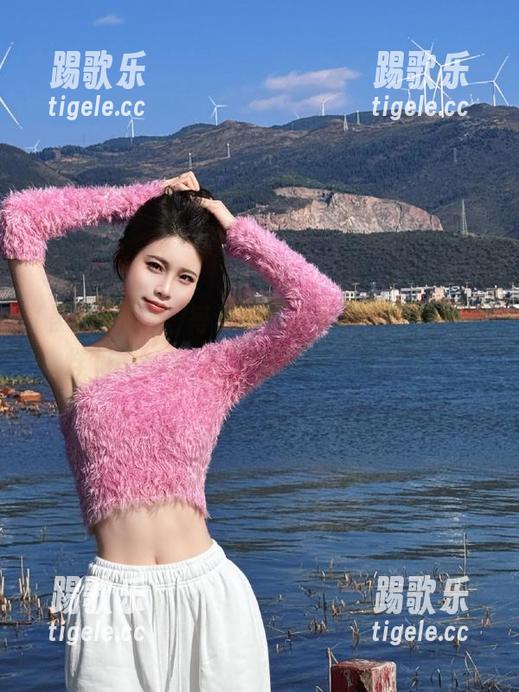 每天都有新花样，黑料不打烊166.su，直达最新绯闻的现场。