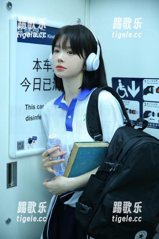入口指南：有没有比黑料不打烊更奢侈的地方？