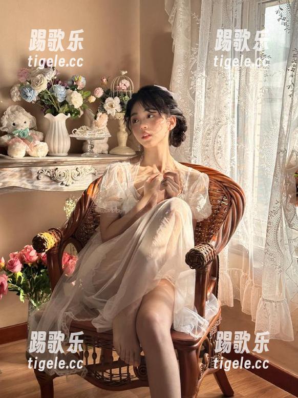 黑料不打烊 永久享受黑料不打烊,正能量甜蜜加倍!