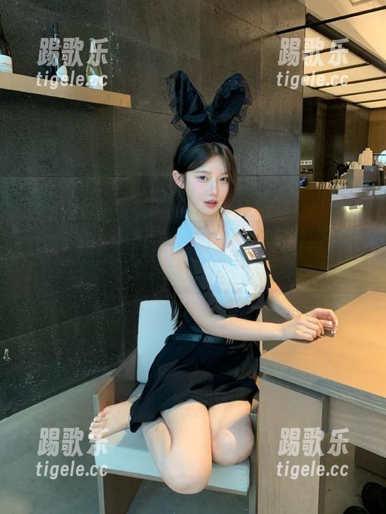 下载黑料不打烊苹果版，打开后会不会扑面而来一阵八卦风？