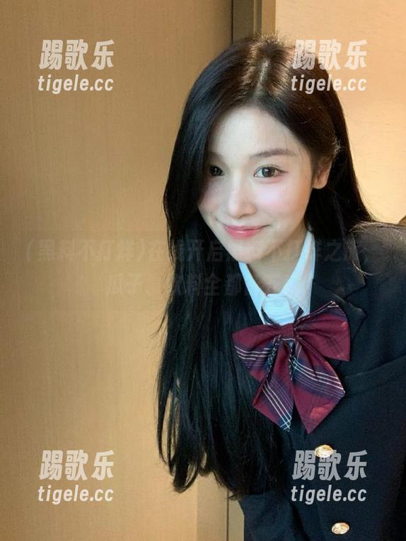 在线开启黑料不打烊之旅，瓜子、饮料全都备齐！