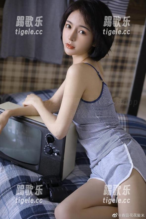 想要养眼？黑料不打烊app做个收藏，看什么都好看！