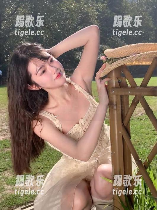 “zztt32.ccm黑料不打烊”：今天的瓜果仁，链接变化无穷！
