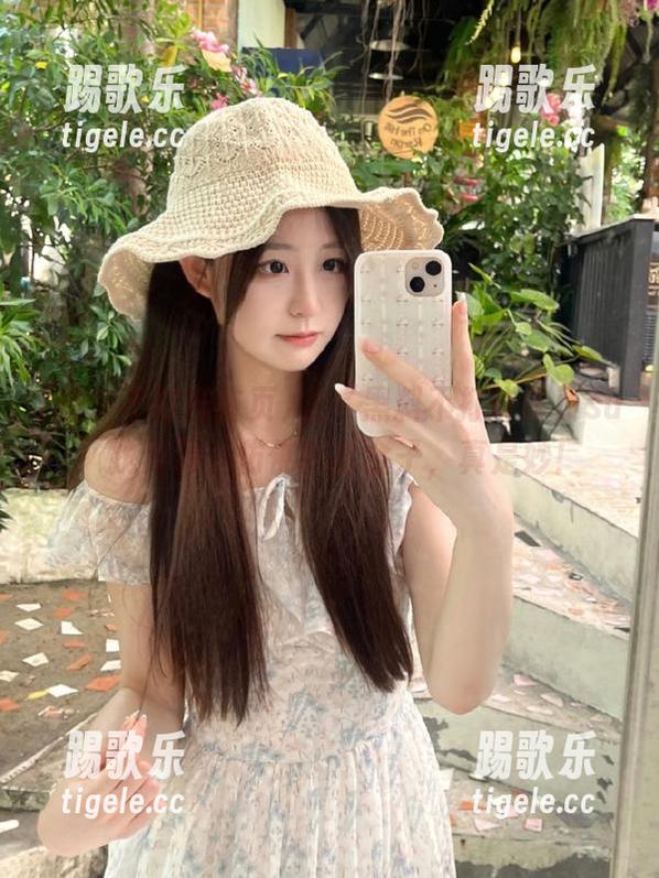上“黑料不打烊首页su”找资源，仿佛在捡金子，真是妙！